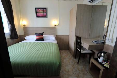 Sukhumvit 20 Guest House - 23