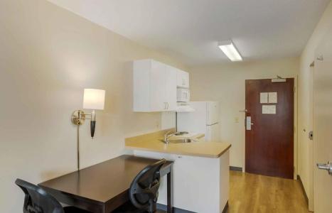 Extended Stay America Suites - New York City - LaGuardia Airport - 36