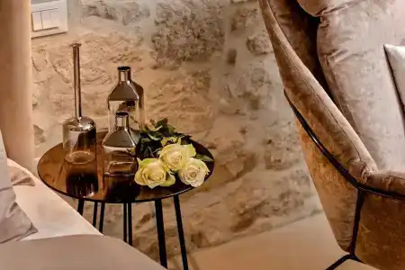 Plaza Marchi Old Town - Mag Quaint & Elegant Boutiques - 23