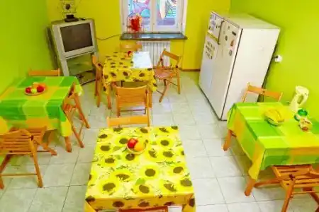 Happy Hostel - 18
