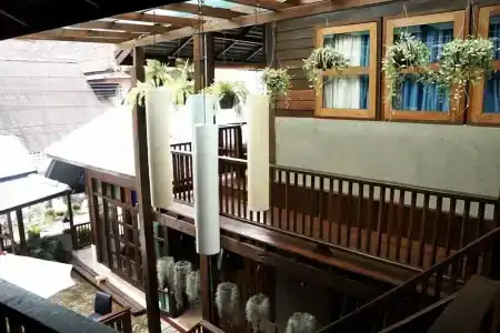 Rompo Boutique - 12