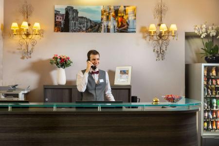Best Western Lakmi Nice - 25