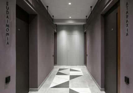 Olvios Luxury Suites - 12