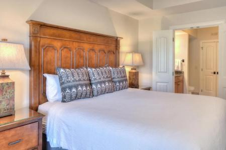 RiverStone Resort & Spa - 180