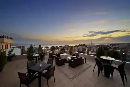 Amira Istanbul - 19