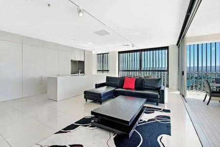 Ultiqa Air On Broadbeach - 208