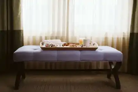 DeLuxe, a Provenance Hotel - 2