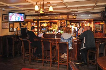 The Lansdowne - 11
