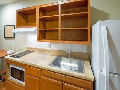 WoodSpring Suites - 25