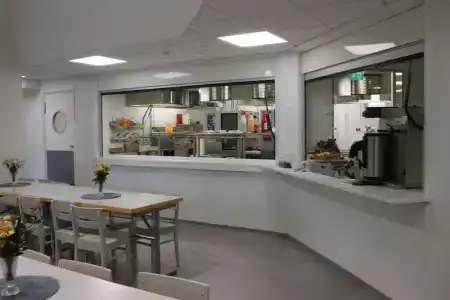 EC-Hostel - 10