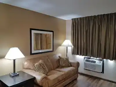Americas Best Value Inn and Suites - 35
