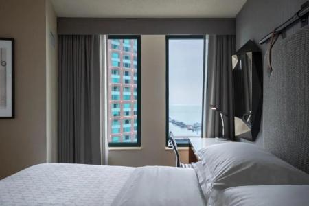 Sheraton Grand Chicago - 72