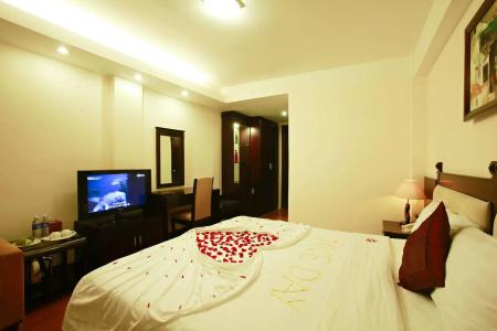 Serene Shining & Spa - 23