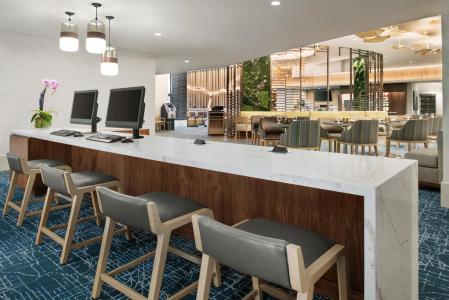 DoubleTree by Hilton Chicago Magnificent Mile - 32