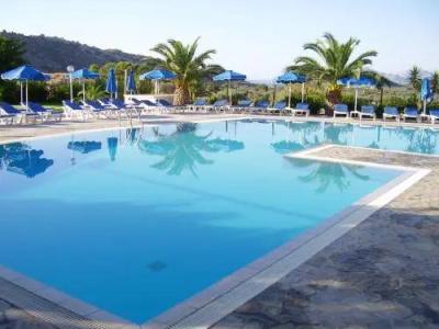 Zoes & Suites - 51