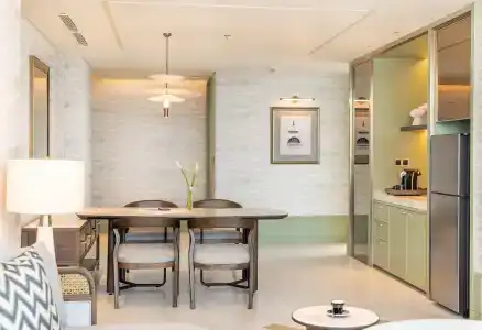 Eastin Grand Phayathai - 67