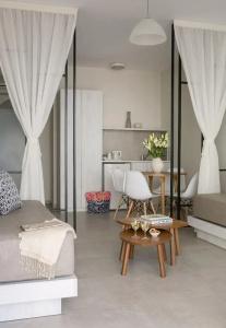 Louis Paphos Breeze - 38
