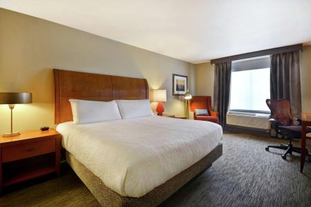 Hilton Garden Inn - 4