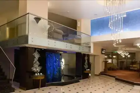 Скалите - 10