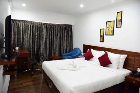 The Royal Comfort - 29