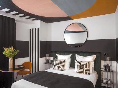 Maisons du Monde Hôtel & Suites - La Rochelle Vieux Port - 95