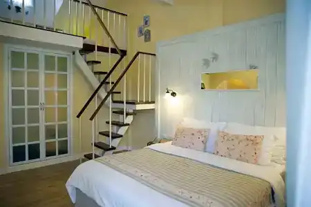 Breeze Hill - 37