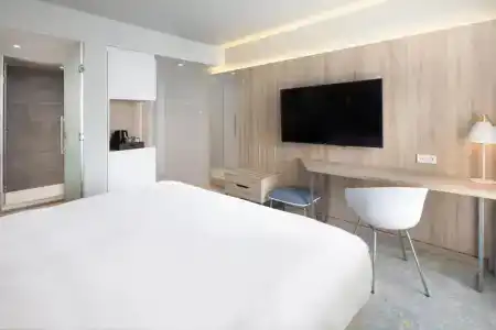 Courtyard by Marriott Paris Charles de Gaulle Central Airport - 31