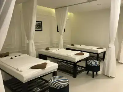 Central & Spa - 5