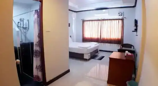 Khum Nakhon - 29