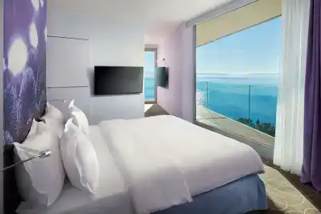 Radisson Blu Resort & Spa - 162