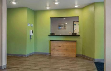 WoodSpring Suites Orlando South - 2