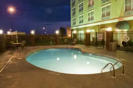 Country Inn & Suites by Radisson,, IN - 12