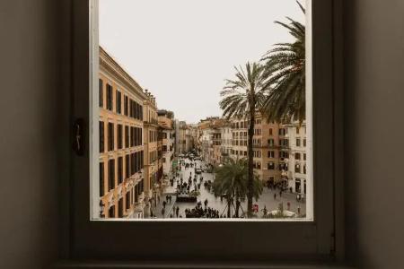 Piazza di Spagna 9 - 273