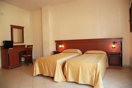 Baia delle Sirene Beach Resort - 3