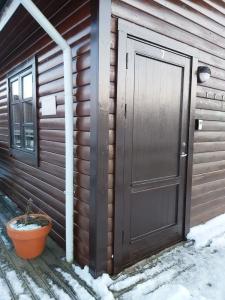 Riverfront Boutique - 15