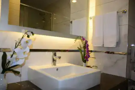 Glamour & Spa - 10