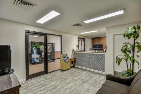 Wake Inn - 21