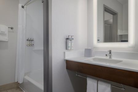 Holiday Inn Express-Broadway at the Beach, an IHG - 25