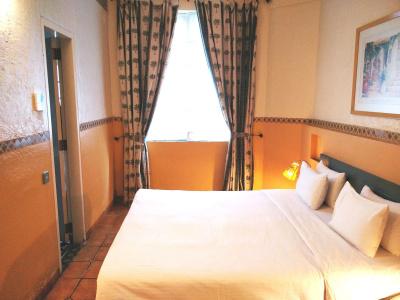 The Gordon House, Colaba - 4