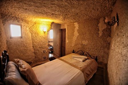 Emit Cave - 4