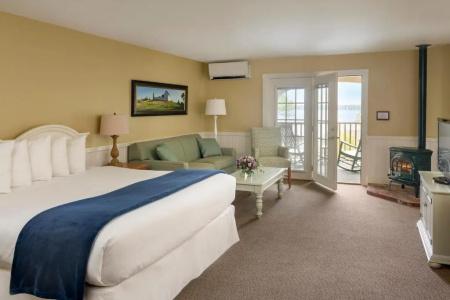 Spruce Point Inn and Spa - 52