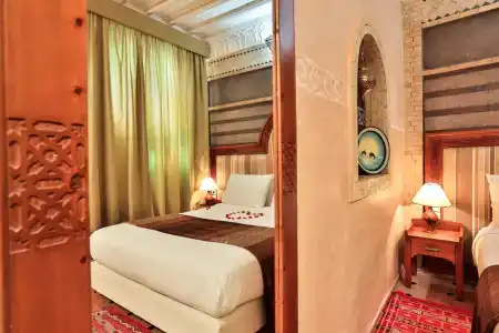 Riad Nakhla - 1