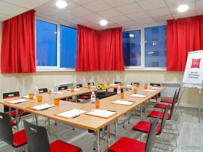 ibis Kiev City Center - 15