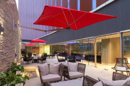 Hilton Garden Inn - 33