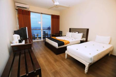 Hikkaduwa Beach - 14