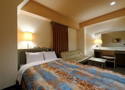 Hotel - 105