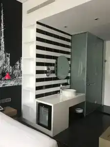 ibis Styles Dubai Airport - 14