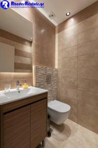 Rhodes SkyLine Suites - 8