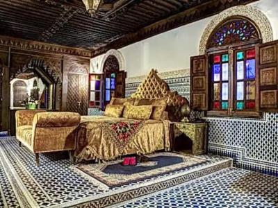 Riad Salam - 40