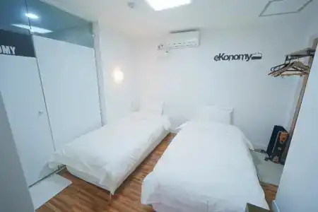 Ekonomy Haeundae - 79